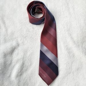 OSCAR DE LA RENTA Men's Classic Striped Tie Business Formal Office Career
